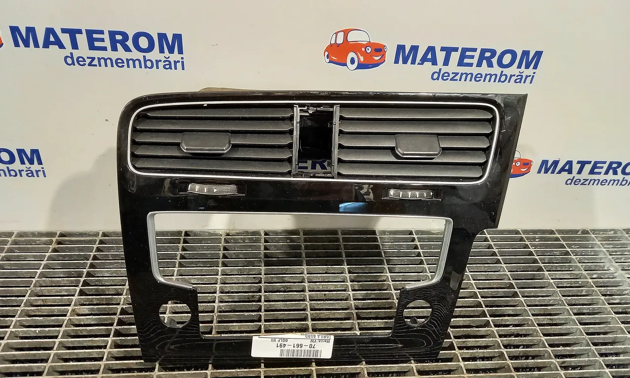 GRILA BORD VOLKSWAGEN GOLF VII 2012-2021