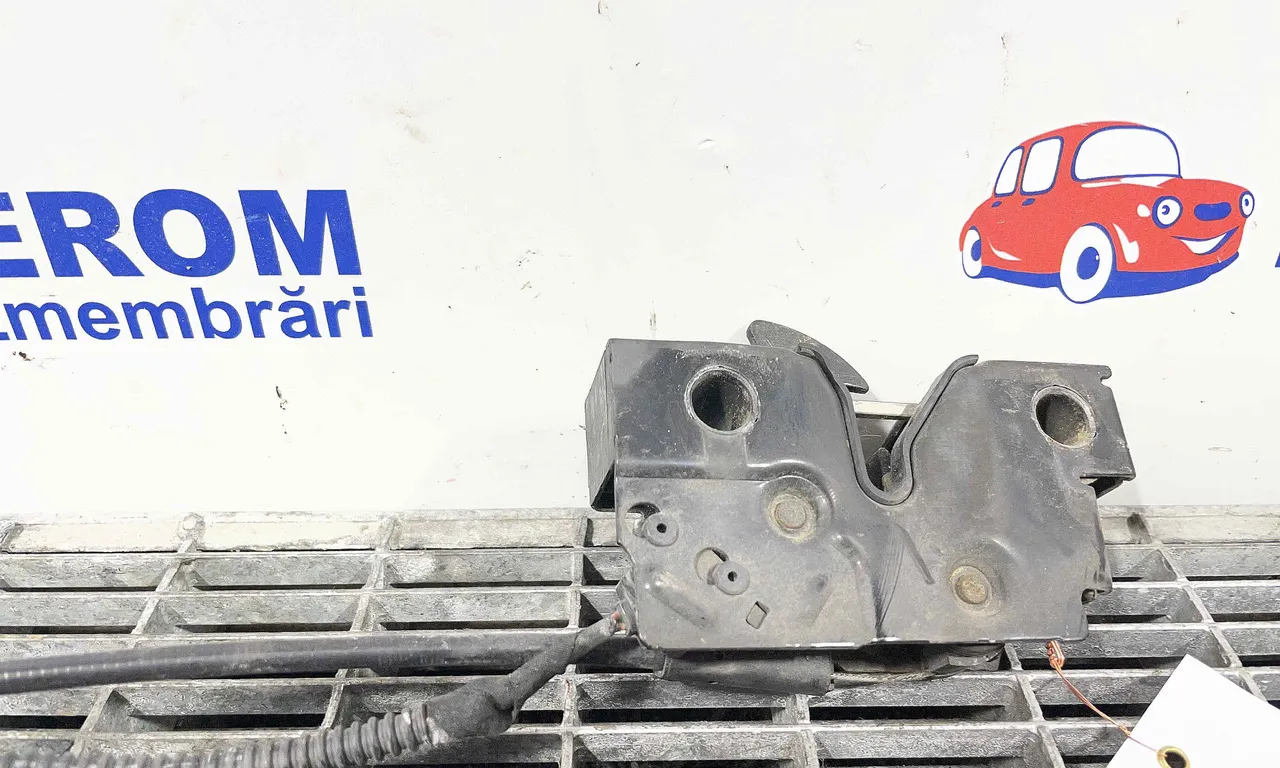 INCUIETOARE CAPOTA FATA VOLKSWAGEN GOLF VII 2012-2021
