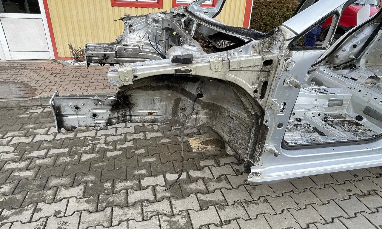 LONJERON STANGA VOLKSWAGEN GOLF VII 2012-2021