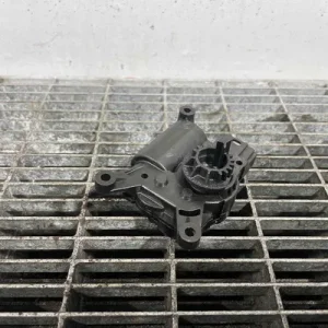 MOTORAS CLAPETA INCALZIRE
