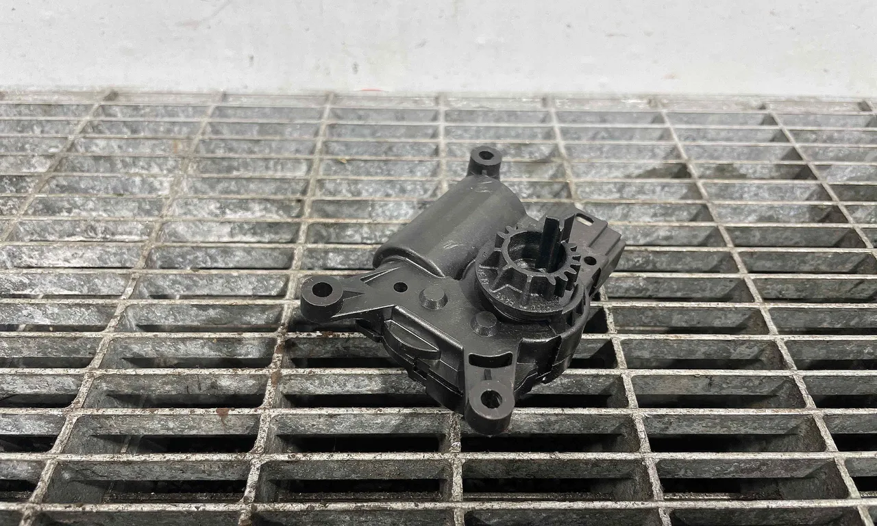 MOTORAS CLAPETA INCALZIRE VOLKSWAGEN GOLF VII 2012-2021