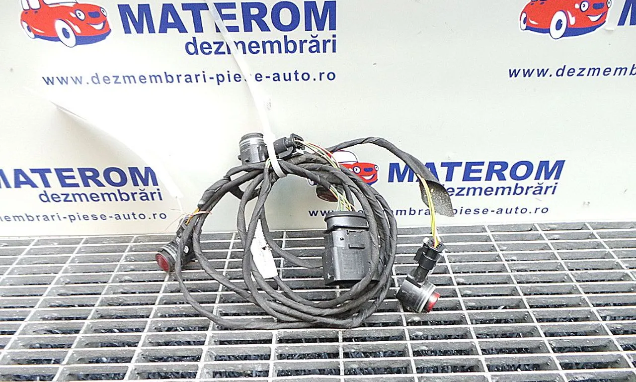 SENZOR PARCARE FATA VOLKSWAGEN GOLF VII 2012-2021