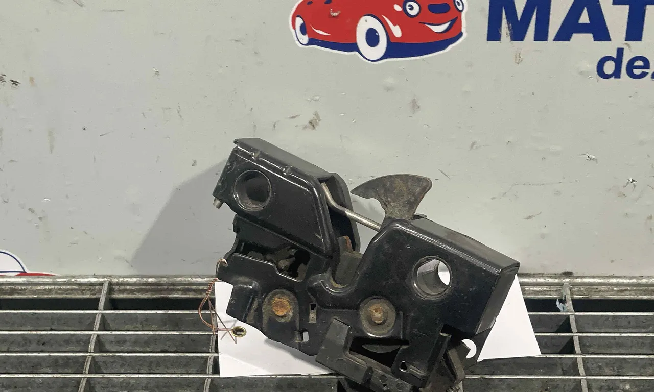 INCUIETOARE CAPOTA FATA VOLKSWAGEN GOLF VII 2012-2021