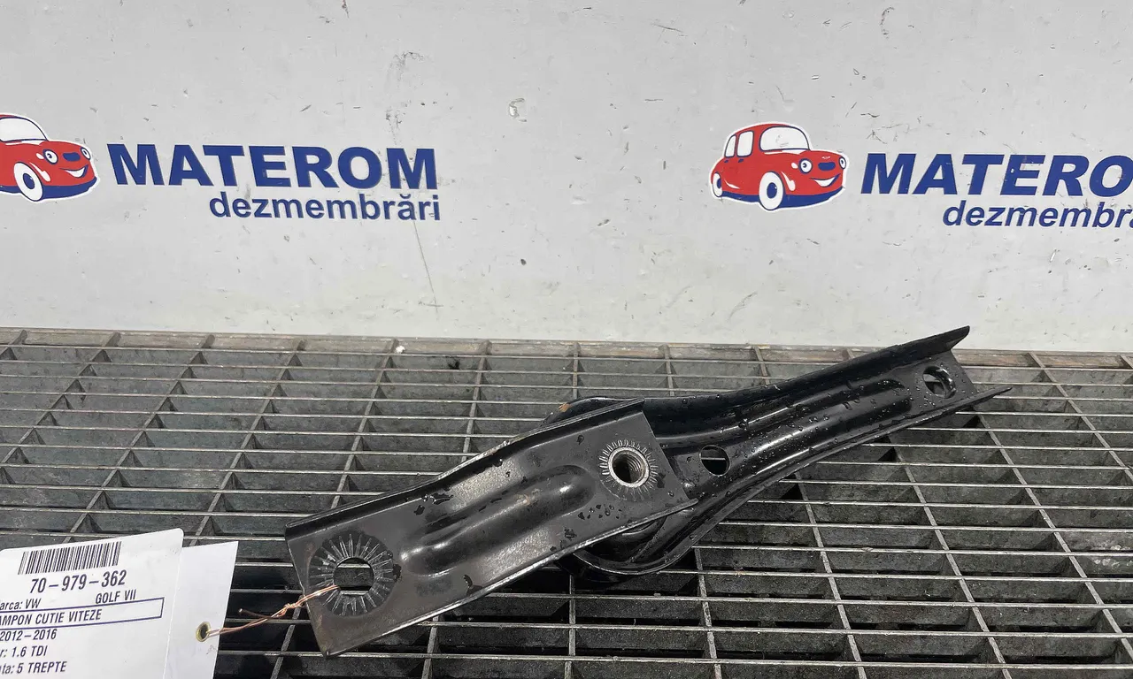 TAMPON CUTIE VITEZE VOLKSWAGEN GOLF VII 2012-2021