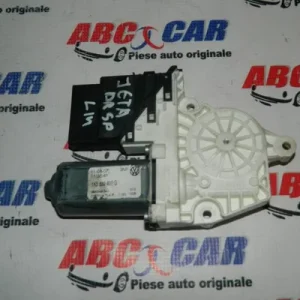 Motoras macara usa dreapta spate