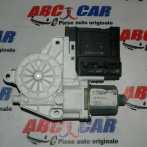Motoras macara usa stanga fata