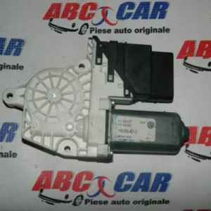 Motoras macara usa stanga spate