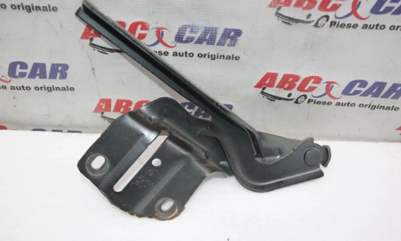 Balama capota dreapta fata VOLKSWAGEN JETTA VI 2008-2019