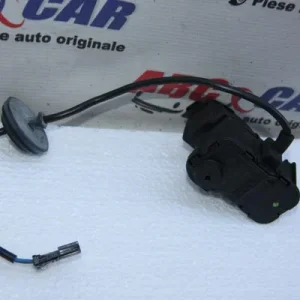 Actuator usa rezervor