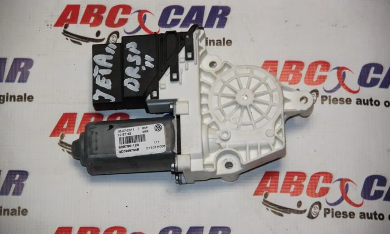Motoras macara usa dreapta spate VOLKSWAGEN JETTA VI 2008-2019