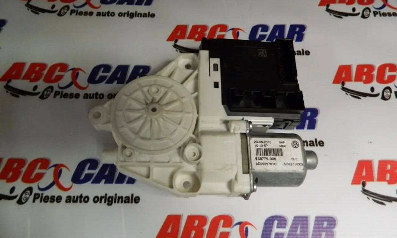 Motoras macara usa stanga fata VOLKSWAGEN JETTA VI 2008-2019