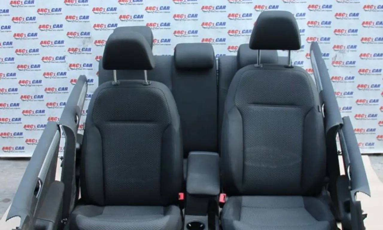 Interior textil negru cu incalzire VOLKSWAGEN JETTA VI 2008-2019