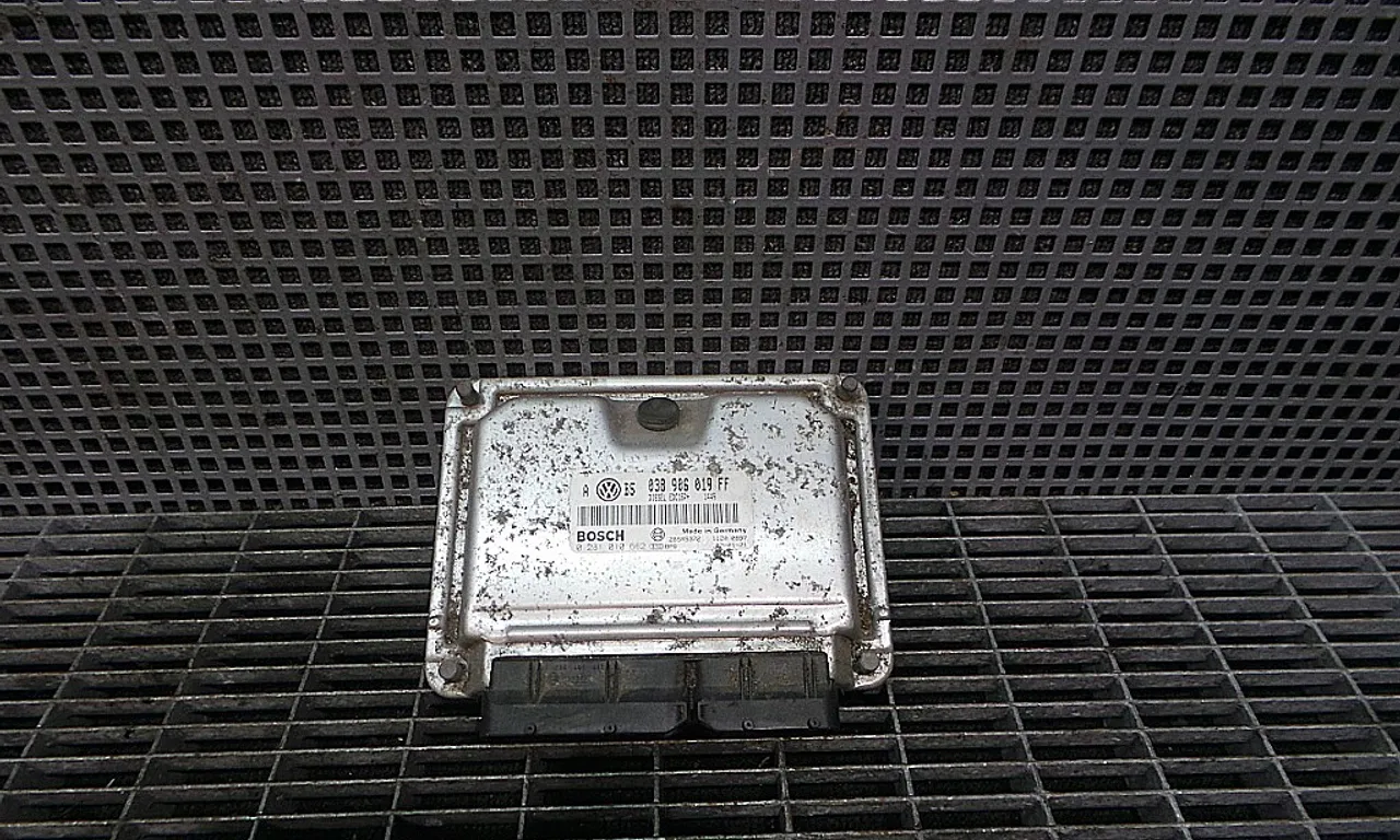 CALCULATOR MOTOR VOLKSWAGEN NEW BEETLE 1998-2012