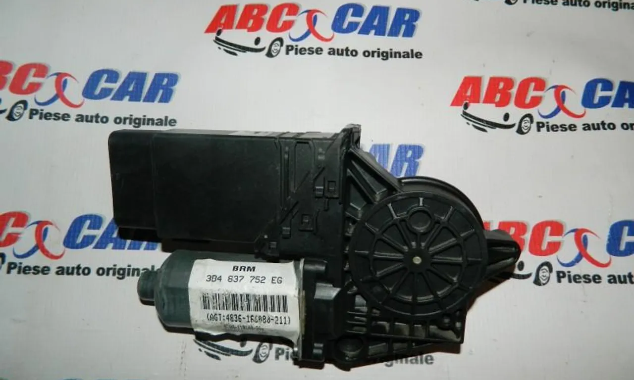 Motoras macara usa dreapta fata VOLKSWAGEN PASSAT B3/B4 1988-1996