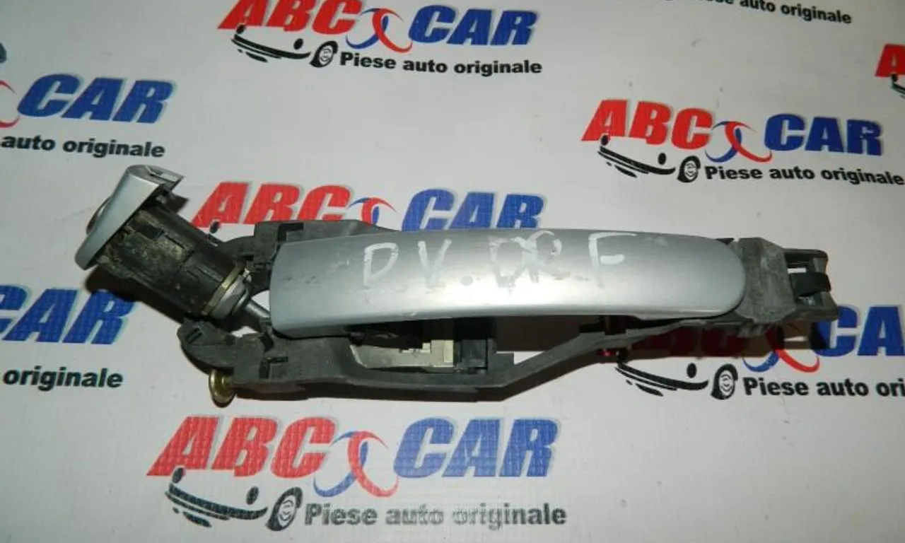 Maner deschidere usa dreapta fata VOLKSWAGEN PASSAT B5 1996-2001