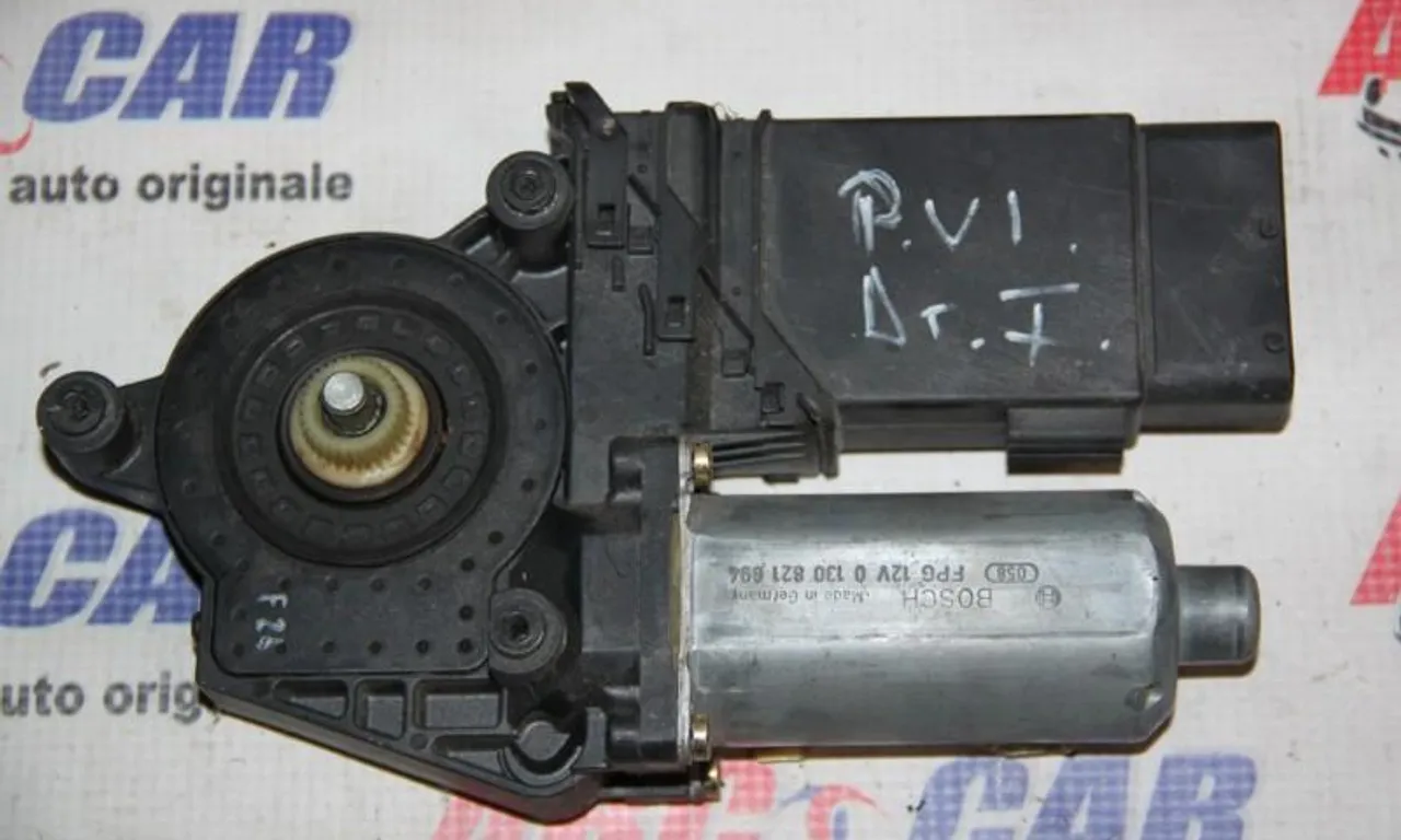 Motoras macara usa dreapta fata VOLKSWAGEN PASSAT B5 1996-2001