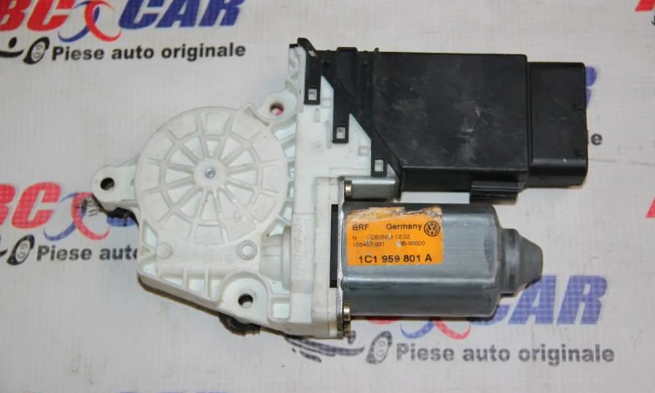 Motoras macara usa stanga fata VOLKSWAGEN PASSAT B5 1996-2001