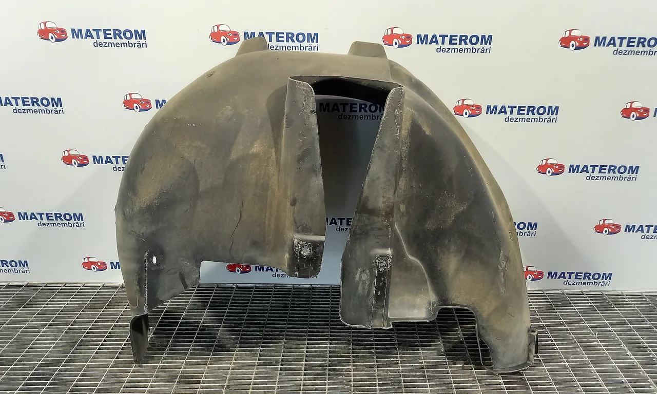 APARATOARE NOROI SPATE DREAPTA VOLKSWAGEN PASSAT B5.5 2000-2005