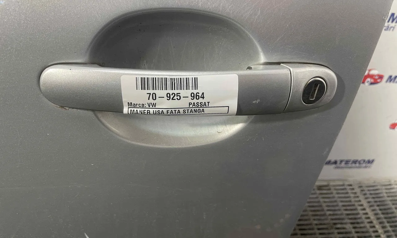 MANER USA FATA STANGA VOLKSWAGEN PASSAT B5.5 2000-2005