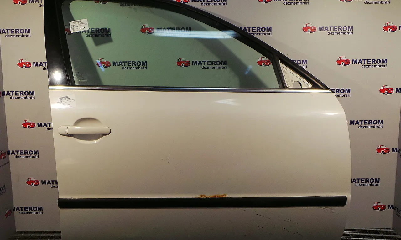 USA FATA DREAPTA VOLKSWAGEN PASSAT B5.5 2000-2005