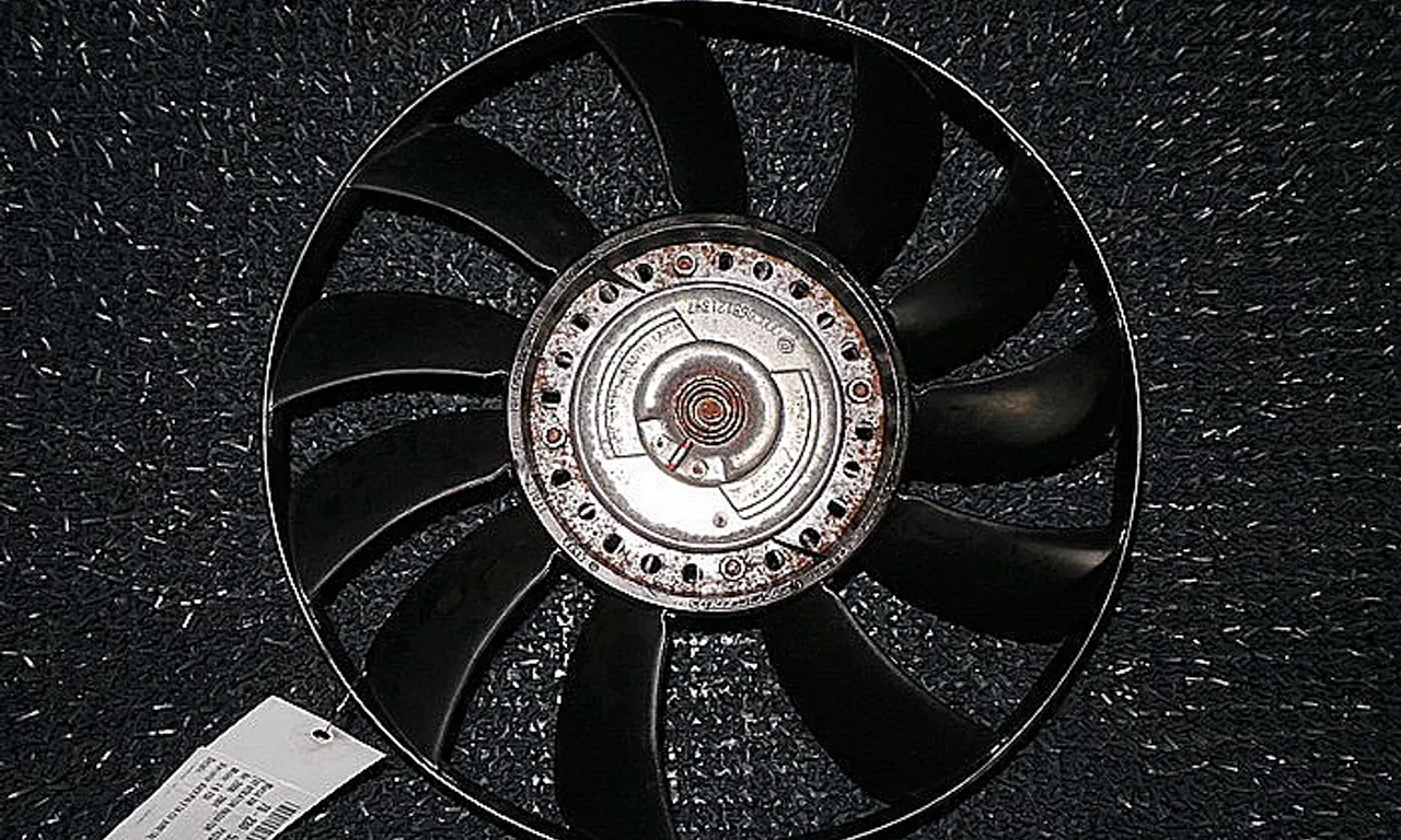 VENTILATOR RADIATOR VOLKSWAGEN PASSAT B5.5 2000-2005