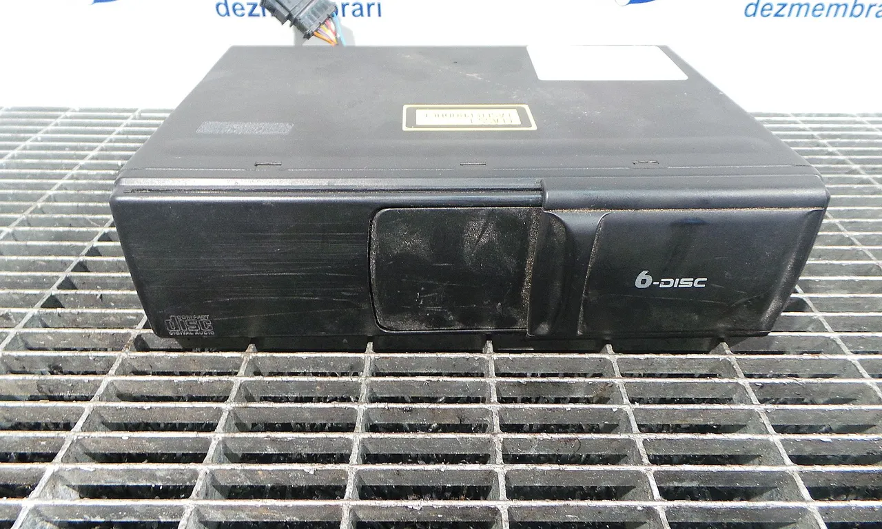 MAGAZIE CD VOLKSWAGEN PASSAT B5.5 2000-2005