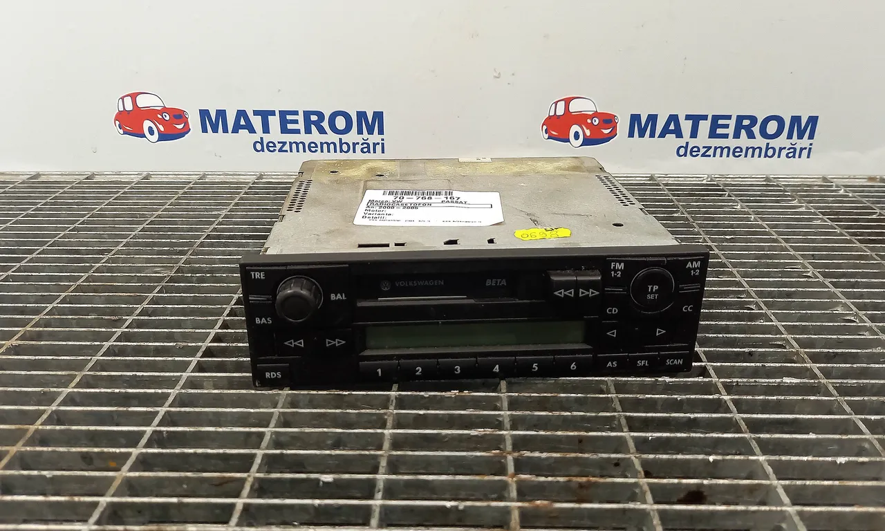 RADIOCASETOFON VOLKSWAGEN PASSAT B5.5 2000-2005