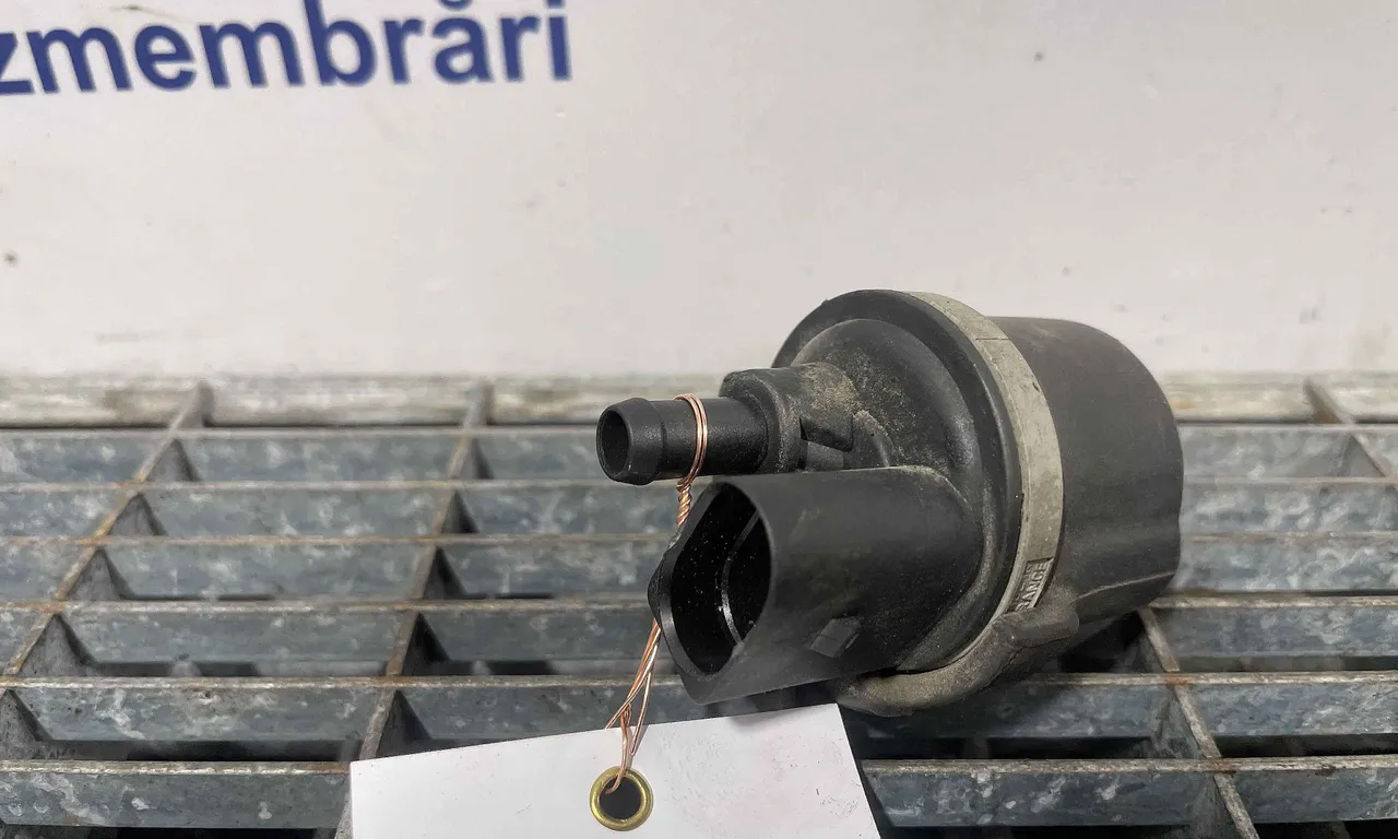 SUPAPA COMBUSTIBIL VOLKSWAGEN PASSAT B5.5 2000-2005