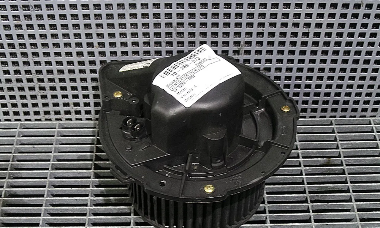 VENTILATOR INCALZIRE VOLKSWAGEN PASSAT B5.5 2000-2005
