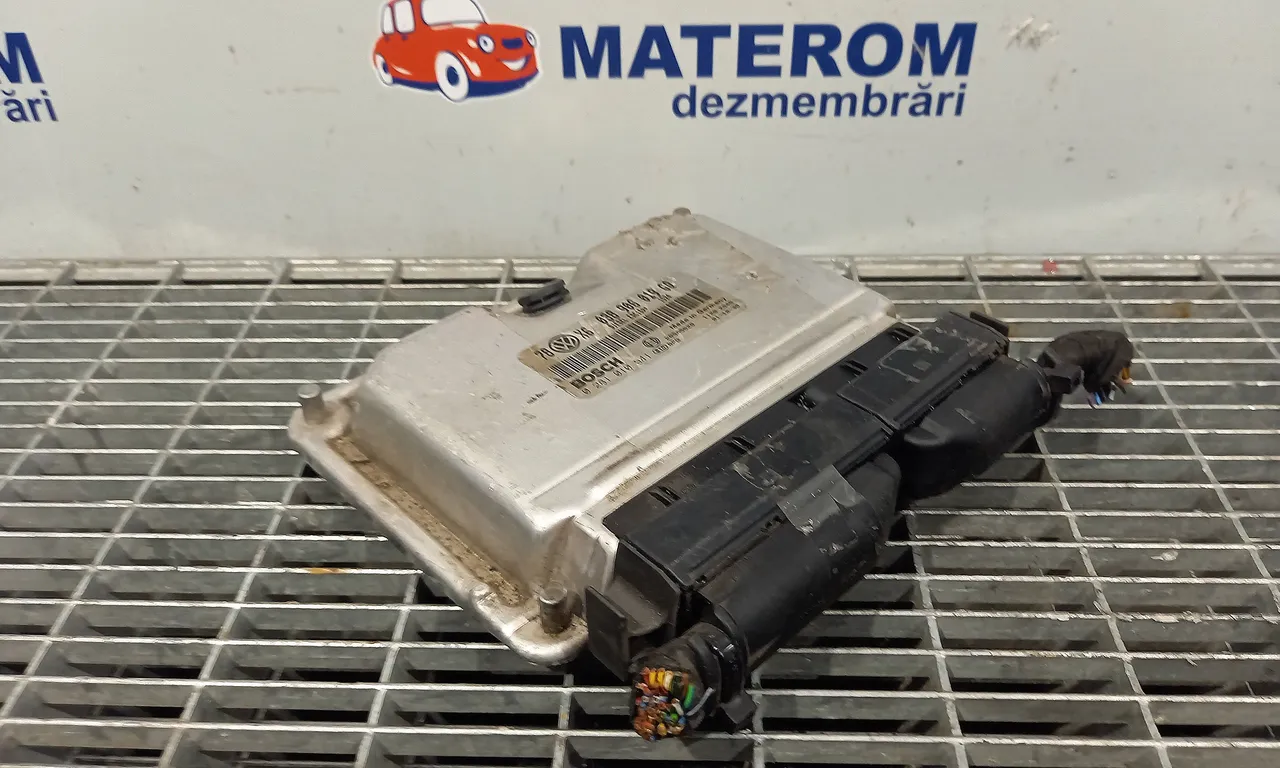 CALCULATOR MOTOR VOLKSWAGEN PASSAT B5.5 Variant 2000-2005