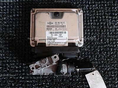 CALCULATOR MOTOR VOLKSWAGEN PASSAT B5.5 Variant 1.9 2000-2005 oe 038906019KE, vedere frontata