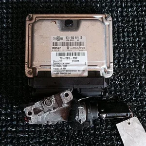 CALCULATOR MOTOR VOLKSWAGEN PASSAT B5.5 Variant 1.9 2000-2005 oe-038906019KE, vedere frontata