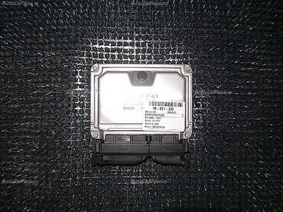 CALCULATOR MOTOR VOLKSWAGEN PASSAT B5.5 Variant 2.5 2000-2005 oe 3B1907401B, vedere frontata
