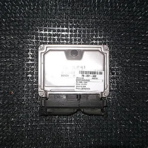 CALCULATOR MOTOR VOLKSWAGEN PASSAT B5.5 Variant 2.5 2000-2005 oe-3B1907401B, vedere frontata