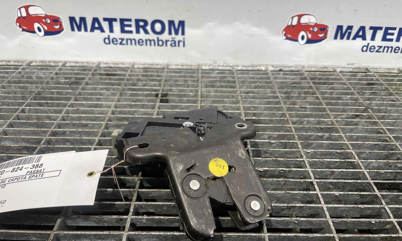 INCUIETOARE CAPOTA SPATE VOLKSWAGEN PASSAT B6 2005-2011