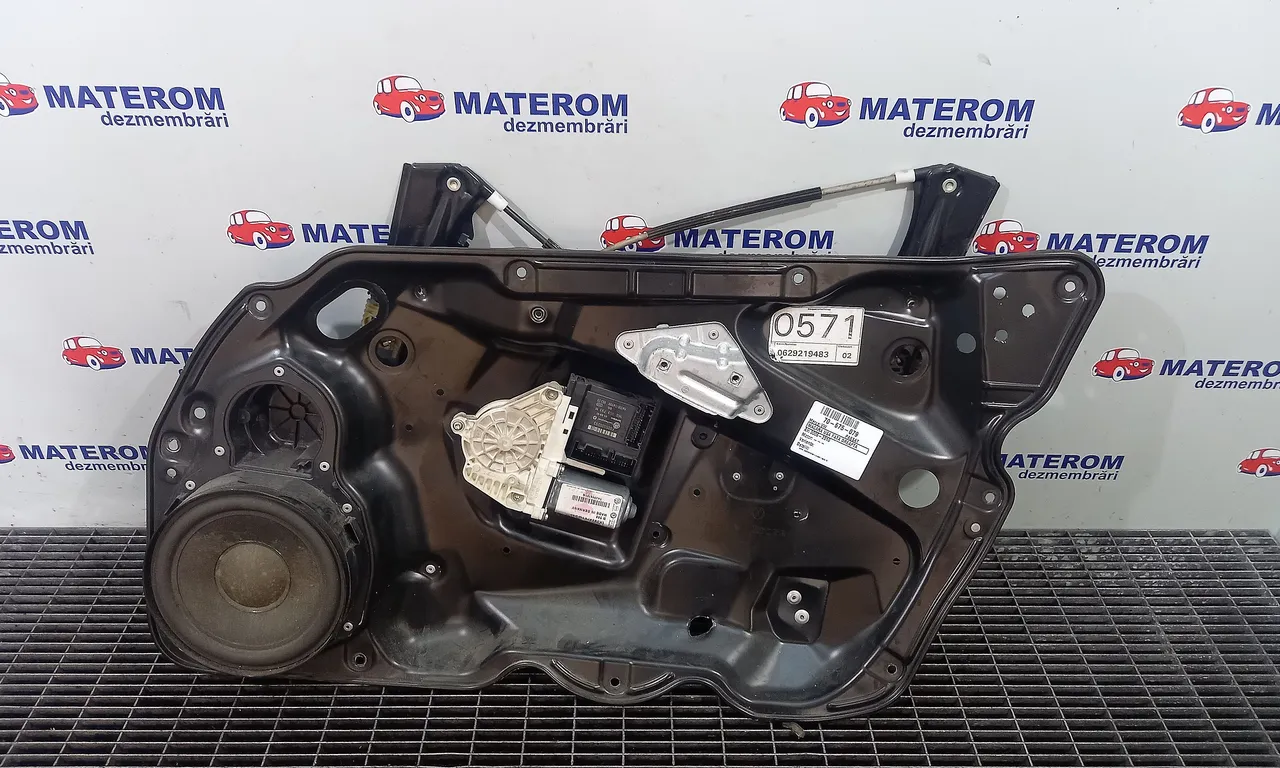 MACARA USA FATA DREAPTA VOLKSWAGEN PASSAT B6 2005-2011
