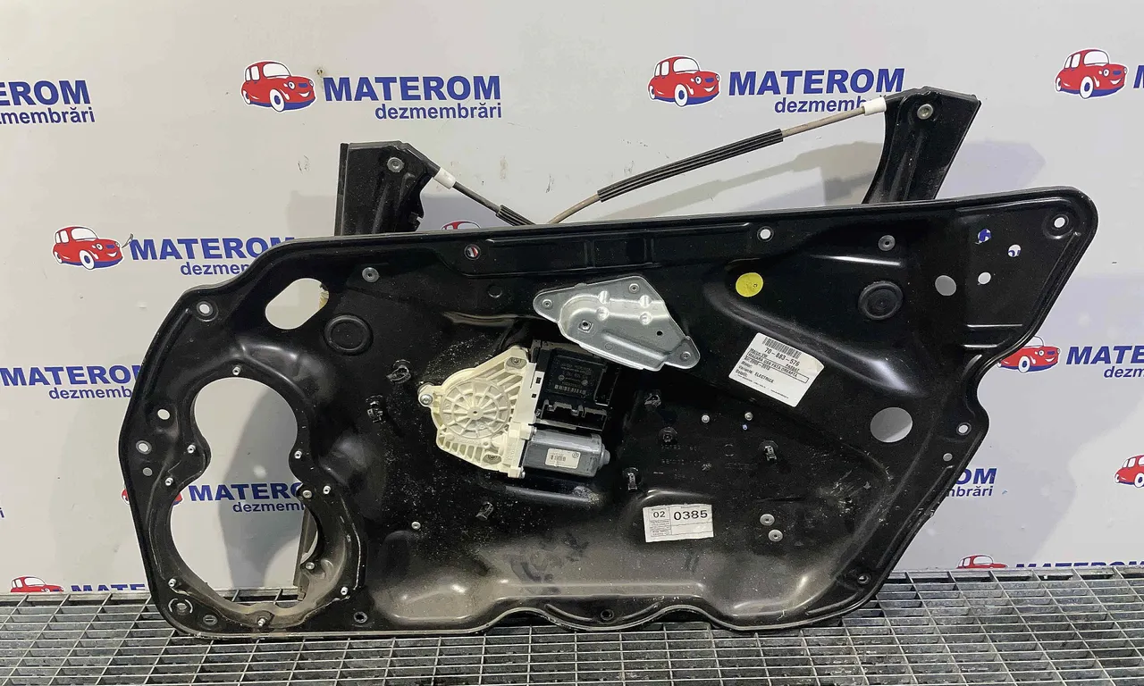 MACARA USA FATA DREAPTA VOLKSWAGEN PASSAT B6 2005-2011