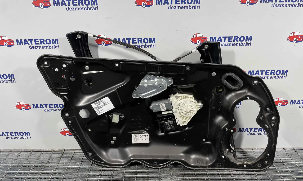 MACARA USA FATA STANGA VOLKSWAGEN PASSAT B6 2005-2011