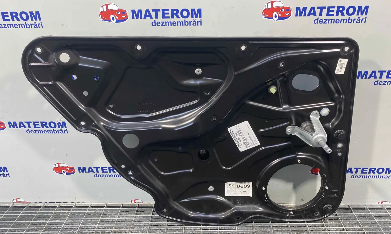 MACARA USA SPATE STANGA VOLKSWAGEN PASSAT B6 2005-2011