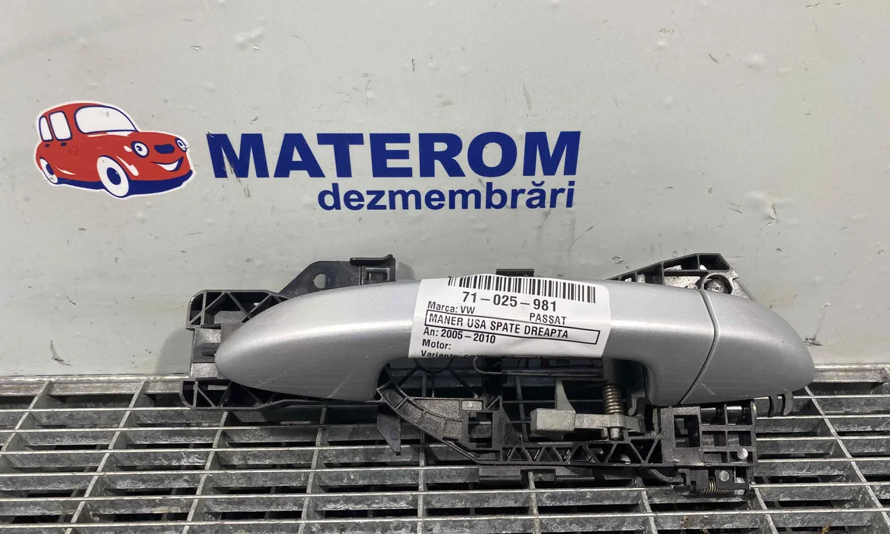 MANER USA SPATE DREAPTA VOLKSWAGEN PASSAT B6 2005-2011