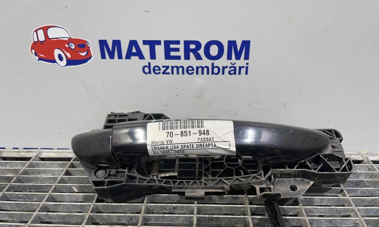 MANER USA SPATE DREAPTA VOLKSWAGEN PASSAT B6 2005-2011