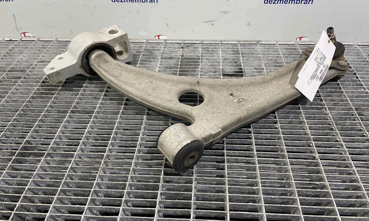 BRAT FATA INFERIOR STANGA VOLKSWAGEN PASSAT B6 2005-2011