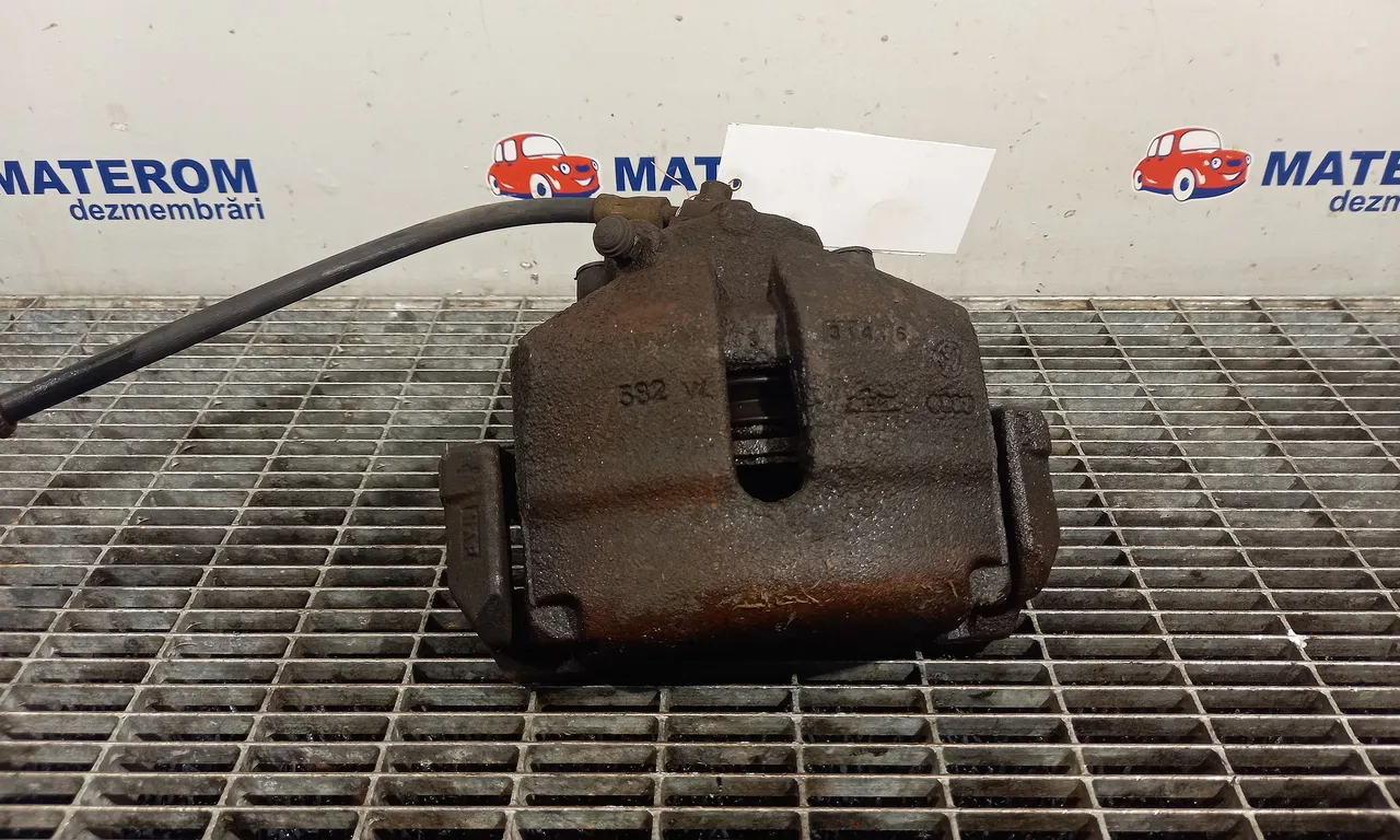 ETRIER FATA DREAPTA VOLKSWAGEN PASSAT B6 2005-2011