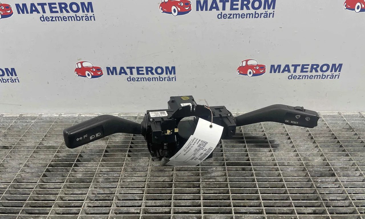 BLOC SEMNALIZARE VOLKSWAGEN PASSAT B6 2005-2011