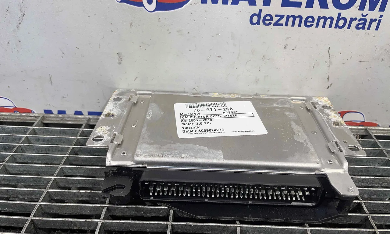 CALCULATOR CUTIE VITEZE VOLKSWAGEN PASSAT B6 2005-2011