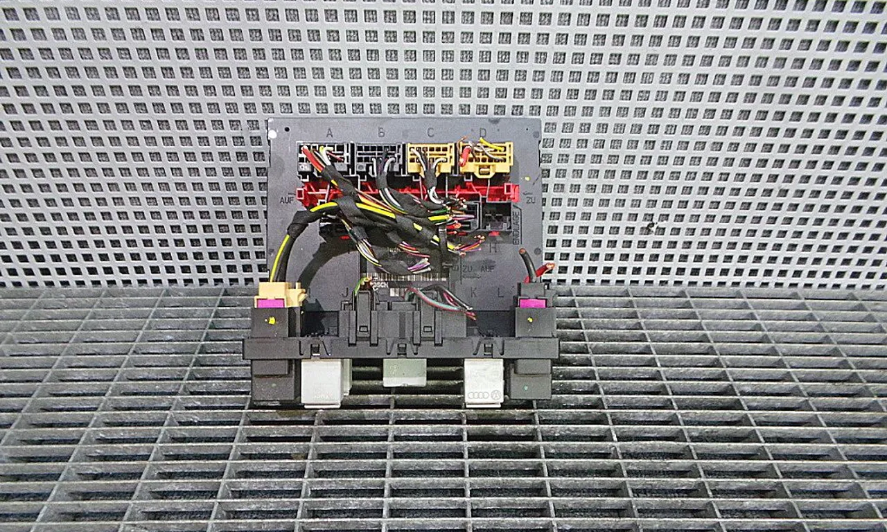 MODUL CONFORT VOLKSWAGEN PASSAT B6 2005-2011