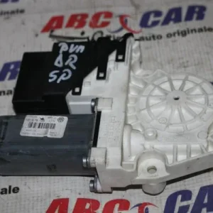 Motoras macara usa dreapta spate