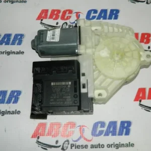 Motoras macara usa stanga fata