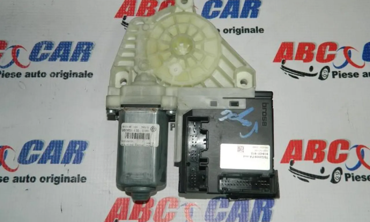 Motoras macara usa stanga fata VOLKSWAGEN PASSAT B6 2005-2011
