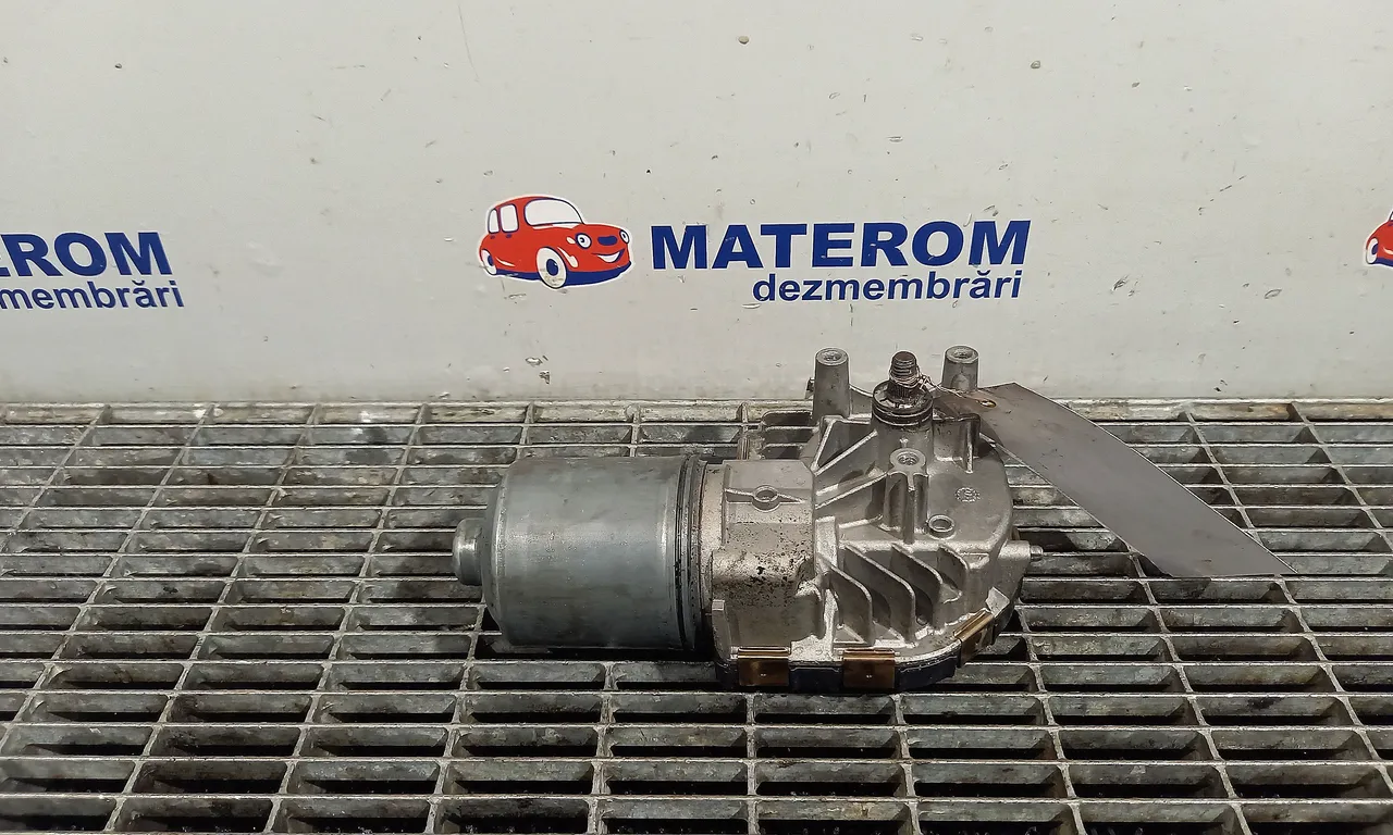 MOTORAS STERGATOR PARBRIZ VOLKSWAGEN PASSAT B6 2005-2011